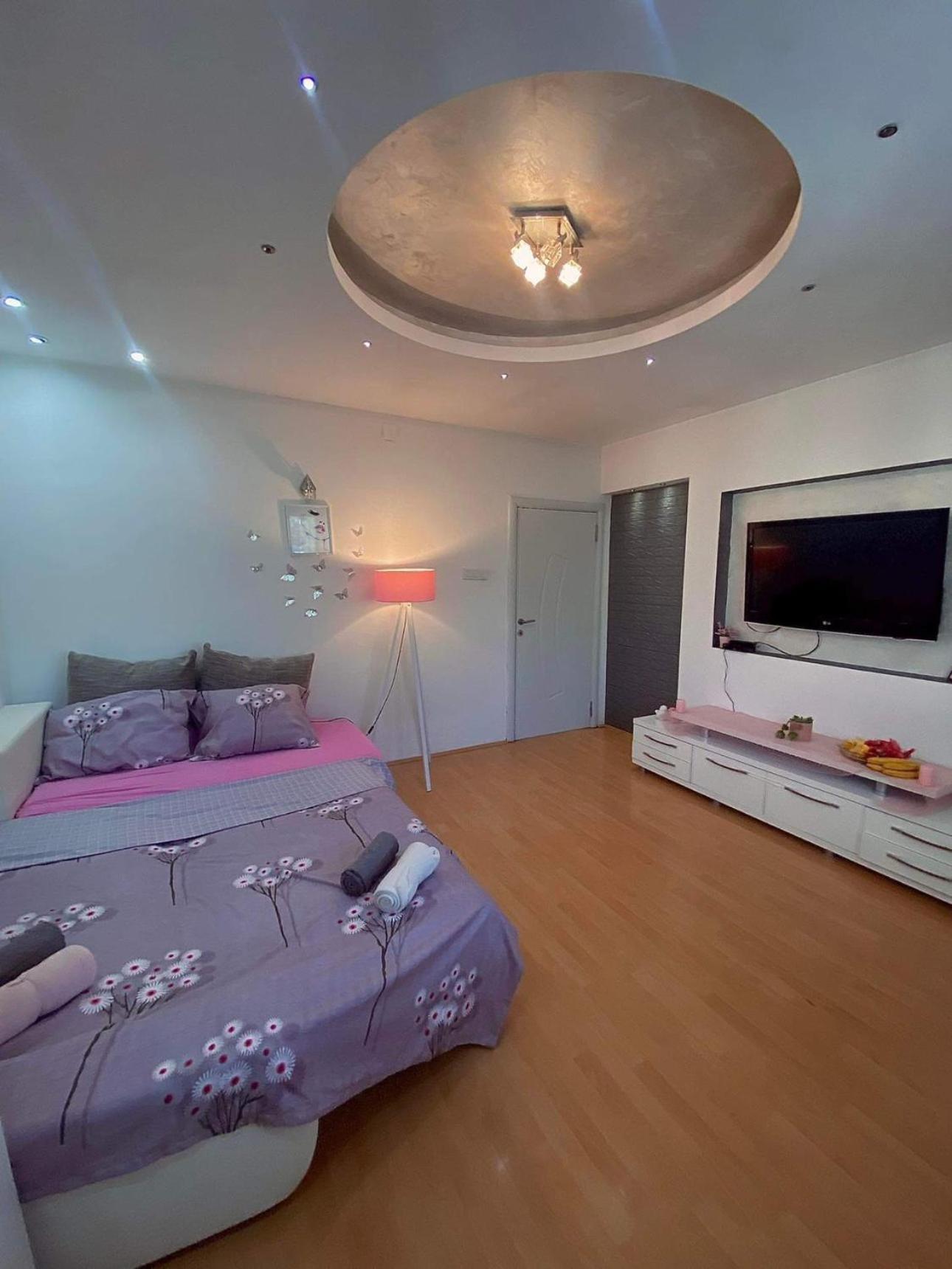 Comfort 5 Minute Walk To Beach, Free Parking, 2 Br Apartment Struga