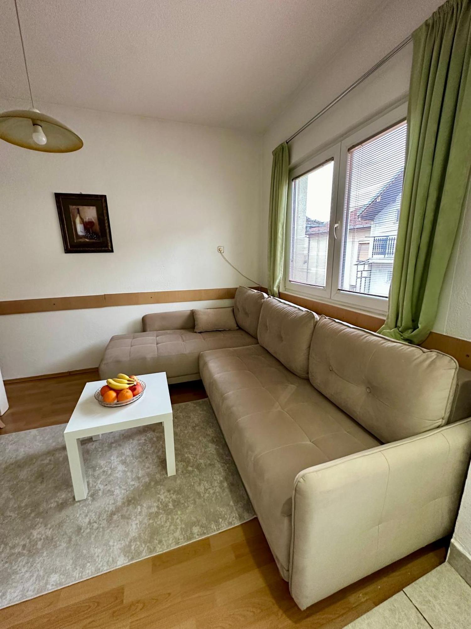 Comfort 5 Minute Walk To Beach, Free Parking, 2 Br Apartment Struga